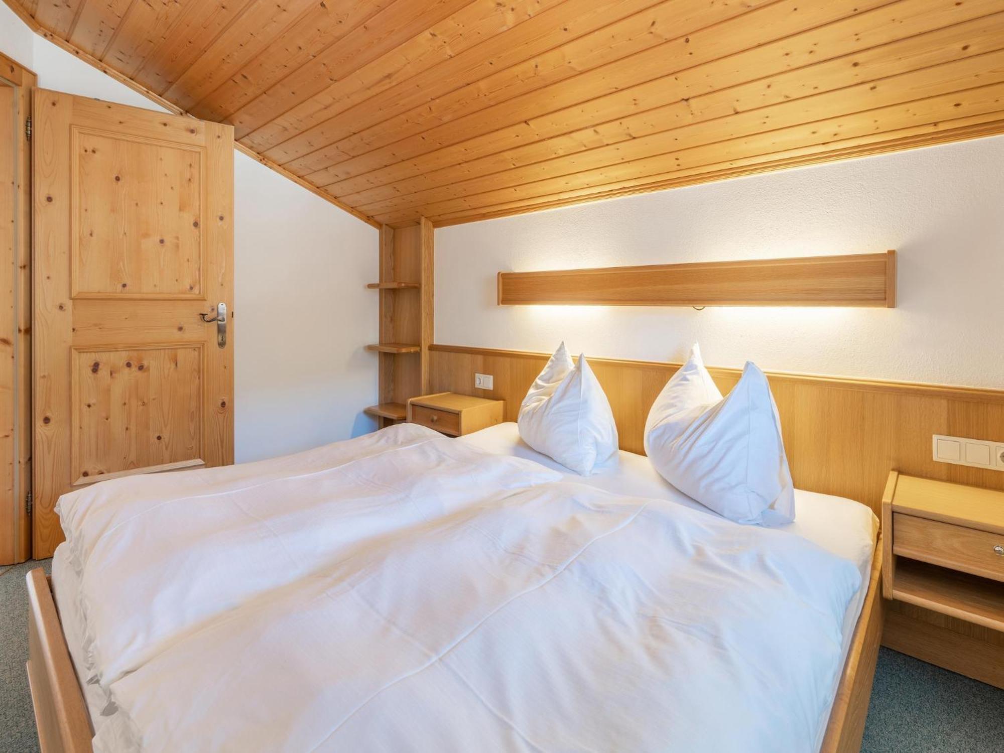 Beautiful Apartment In Mittersill With Balcony Exteriér fotografie