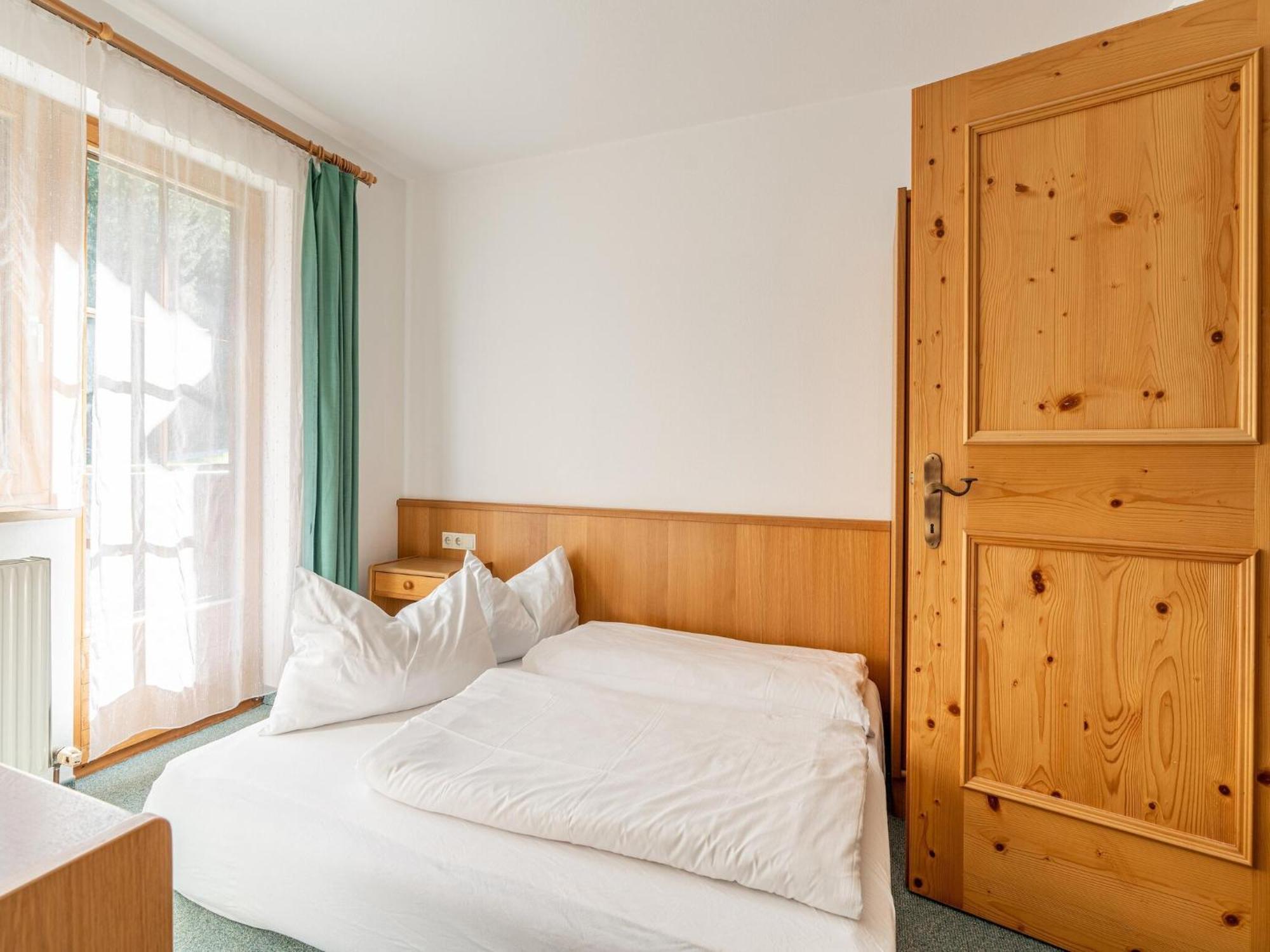 Beautiful Apartment In Mittersill With Balcony Exteriér fotografie