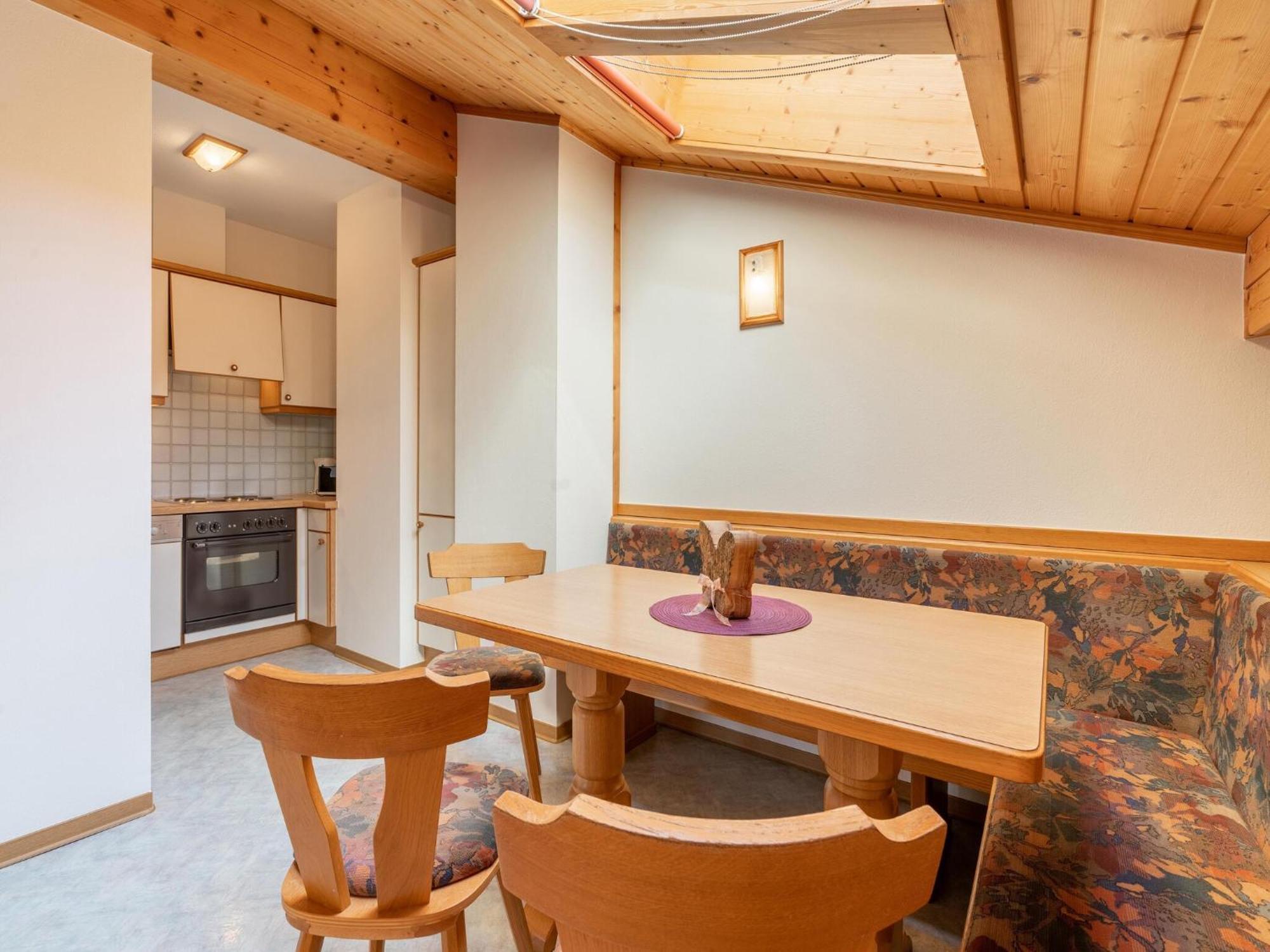 Beautiful Apartment In Mittersill With Balcony Exteriér fotografie